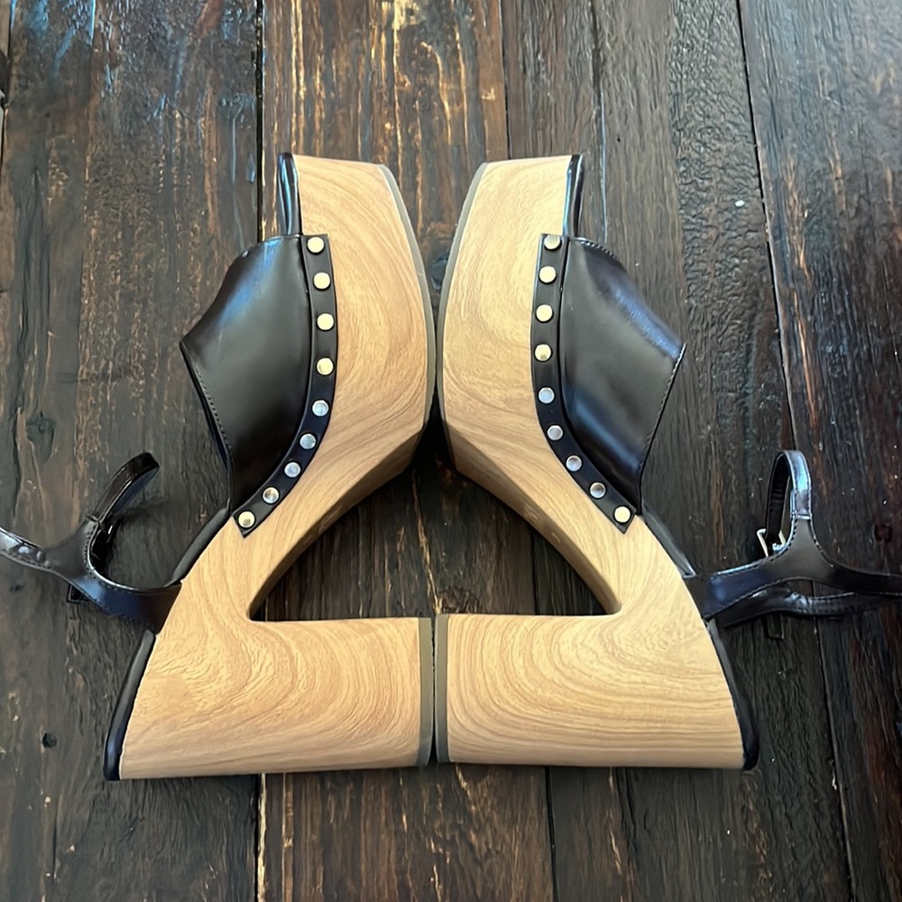 Platform heels - Picture 4 of 6